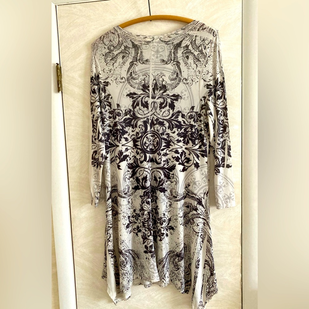 R. Rouge dress - Picture 7 of 7